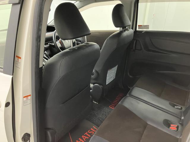 シエンタハイブリッドＧ　クエロ純正ナビバック　カメラ　地上デジタルＴＶ　ドライブレコーダー　両側電動スライドドア　クルーズコントロール　前席シートヒーター　ステアリングホイールヒーター　ＬＥＤヘッドライト　オートライト（愛媛県）の中古車