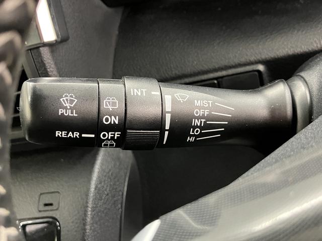 シエンタハイブリッドＧ　クエロ純正ナビバック　カメラ　地上デジタルＴＶ　ドライブレコーダー　両側電動スライドドア　クルーズコントロール　前席シートヒーター　ステアリングホイールヒーター　ＬＥＤヘッドライト　オートライト（愛媛県）の中古車