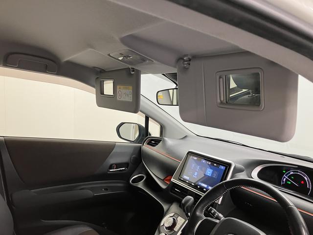 シエンタハイブリッドＧ　クエロ純正ナビバック　カメラ　地上デジタルＴＶ　ドライブレコーダー　両側電動スライドドア　クルーズコントロール　前席シートヒーター　ステアリングホイールヒーター　ＬＥＤヘッドライト　オートライト（愛媛県）の中古車