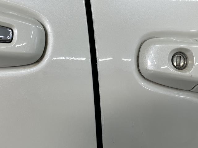 シエンタハイブリッドＧ　クエロ純正ナビバック　カメラ　地上デジタルＴＶ　ドライブレコーダー　両側電動スライドドア　クルーズコントロール　前席シートヒーター　ステアリングホイールヒーター　ＬＥＤヘッドライト　オートライト（愛媛県）の中古車