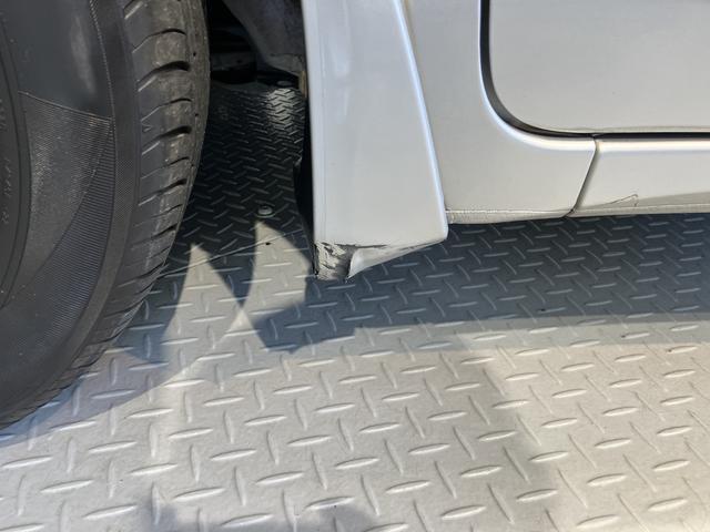 フィットハイブリッドＬパッケージ純正ナビ　ＥＴＣ車載器　バックカメラ　クルーズコントロール　オートエアコン　オートライト　ＬＥＤヘッドライト　電動格納ドアミラー　プッシュスタート　サイドエアバック（愛媛県）の中古車