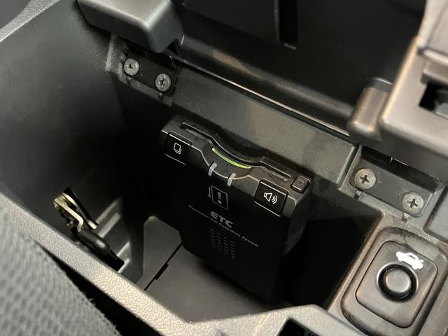 コペンローブ２ＷＤ　プッシュスタート　アイドリングストップ　ＬＥＤヘッドライト　運転席・助手席シートヒーター　純正ＥＴＣ車載器　社外アルミホイール　社外前後ドライブレコーダー　バックモニター　Ｂｌｕｅｔｏｏｔｈ（愛媛県）の中古車