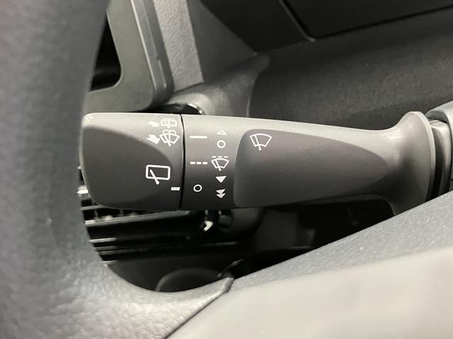 タントカスタムＸ両側電動スライドドア　ＬＥＤヘッドライト　フォグランプ　バックカメラ　オートエアコン　アルミホイール　電動パーキング（ホールド機能付き）　プッシュスタート　電動格納ドアミラー　スマートアシスト（愛媛県）の中古車