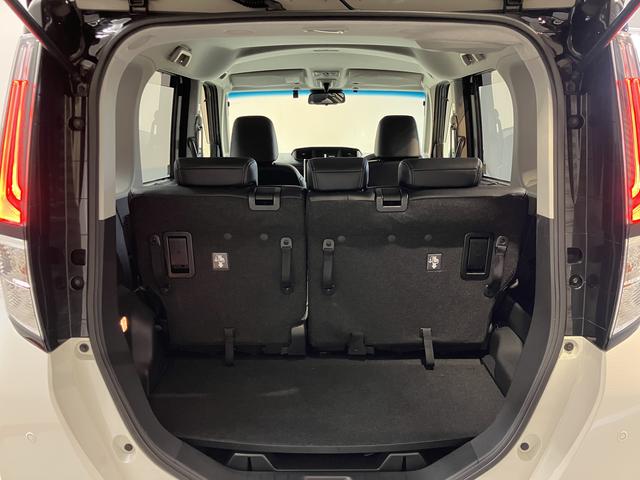 トールカスタムＧ　ターボ２ＷＤ　プッシュスタート　運転席・助手席シートヒーター　電動パーキングブレーキ　両側電動スライドドア　アイドリングストップ　オートライト　ＬＥＤヘッドライト　フロントフォグランプ　純正メモリーナビ（愛媛県）の中古車