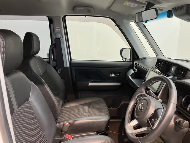 トールカスタムＧ　ターボ２ＷＤ　プッシュスタート　運転席・助手席シートヒーター　電動パーキングブレーキ　両側電動スライドドア　アイドリングストップ　オートライト　ＬＥＤヘッドライト　フロントフォグランプ　純正メモリーナビ（愛媛県）の中古車