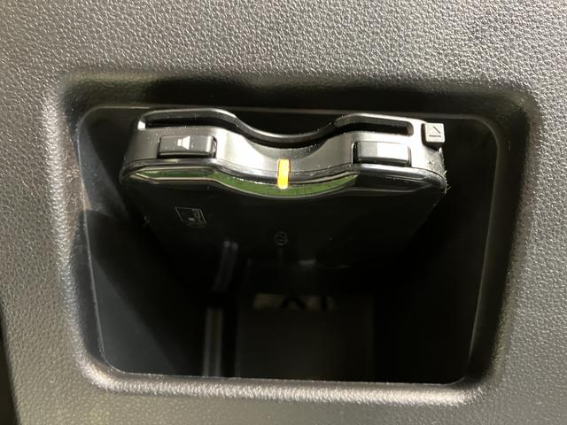 ムーヴキャンバスＸリミテッド　ＳＡII２ＷＤ　プッシュスタート　両側電動スライドドア　アイドリングストップ　オートライト　ＬＥＤヘッドライト　フロントフォグランプ　ベンチシート　純正ナビ　ＥＴＣ車載器　ＣＤ　ＤＶＤ　Ｂｌｕｅｔｏｏｔｈ（愛媛県）の中古車