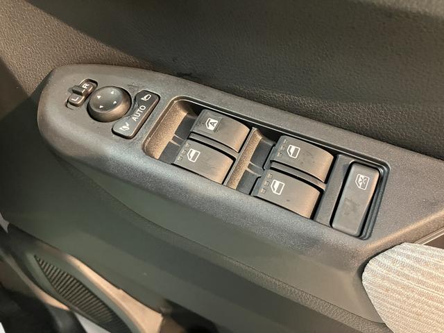 ムーヴＸ２ＷＤ　プッシュスタート　片側電動スライドドア　コーナーセンサー　　アイドリングストップ　オートライト　ＬＥＤヘッドライト　ベンチシート　オートエアコン　オーディオレス　バックカメラ（愛媛県）の中古車