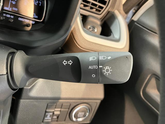 ムーヴＸ２ＷＤ　プッシュスタート　片側電動スライドドア　コーナーセンサー　　アイドリングストップ　オートライト　ＬＥＤヘッドライト　ベンチシート　オートエアコン　オーディオレス　バックカメラ（愛媛県）の中古車