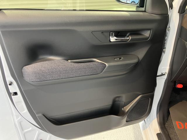 ムーヴＲＳ２ＷＤ　プッシュスタート　両側電動スライドドア　コーナーセンサー　アイドリングストップ　オートライト　ＬＥＤヘッドライト　フロントフォグランプ　ベンチシート　オーディオレス　バックカメラ（愛媛県）の中古車