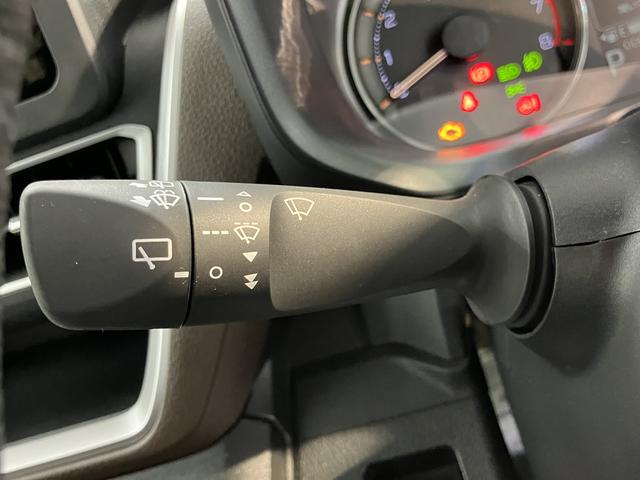 ムーヴＲＳ２ＷＤ　プッシュスタート　両側電動スライドドア　コーナーセンサー　アイドリングストップ　オートライト　ＬＥＤヘッドライト　フロントフォグランプ　ベンチシート　オーディオレス　バックカメラ（愛媛県）の中古車