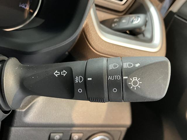 ムーヴＲＳ２ＷＤ　プッシュスタート　両側電動スライドドア　コーナーセンサー　アイドリングストップ　オートライト　ＬＥＤヘッドライト　フロントフォグランプ　ベンチシート　オーディオレス　バックカメラ（愛媛県）の中古車