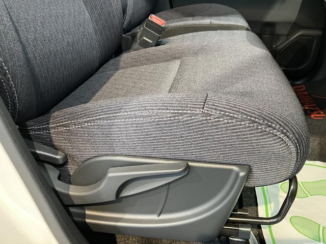 ムーヴＲＳ２ＷＤ　プッシュスタート　両側電動スライドドア　コーナーセンサー　アイドリングストップ　オートライト　ＬＥＤヘッドライト　フロントフォグランプ　ベンチシート　オーディオレス　バックカメラ（愛媛県）の中古車