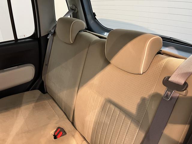 ミラココアココアプラスＧ４ＷＤ　ベンチシート　ハロゲンヘッドライト　フロントフォグランプ　社外ＣＤデッキ　ＣＤ　ＵＳＢ　ＡＵＸ　社外ＥＴＣ車載器　オートエアコン（愛媛県）の中古車