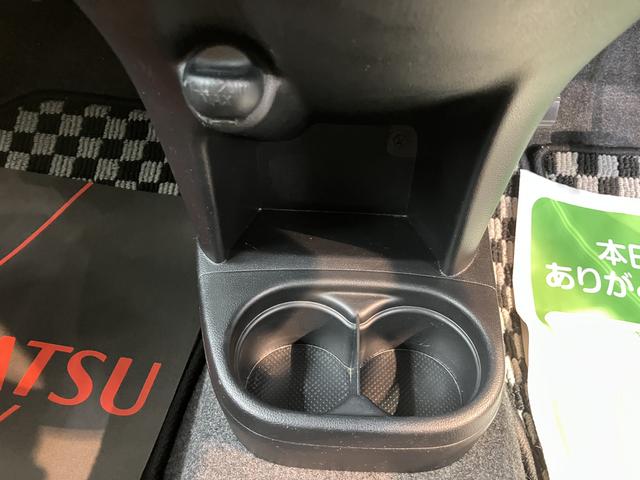 ミラココアココアプラスＧ４ＷＤ　ベンチシート　ハロゲンヘッドライト　フロントフォグランプ　社外ＣＤデッキ　ＣＤ　ＵＳＢ　ＡＵＸ　社外ＥＴＣ車載器　オートエアコン（愛媛県）の中古車