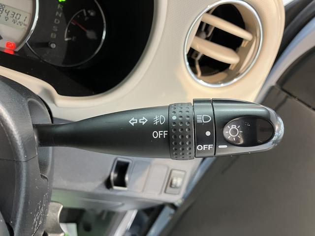 ミラココアココアプラスＧ４ＷＤ　ベンチシート　ハロゲンヘッドライト　フロントフォグランプ　社外ＣＤデッキ　ＣＤ　ＵＳＢ　ＡＵＸ　社外ＥＴＣ車載器　オートエアコン（愛媛県）の中古車