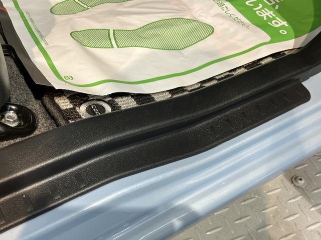 ミラココアココアプラスＧ４ＷＤ　ベンチシート　ハロゲンヘッドライト　フロントフォグランプ　社外ＣＤデッキ　ＣＤ　ＵＳＢ　ＡＵＸ　社外ＥＴＣ車載器　オートエアコン（愛媛県）の中古車