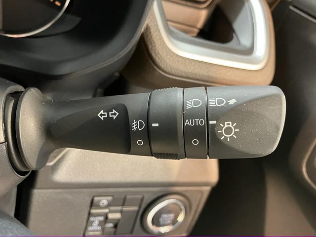 ムーヴＧ２ＷＤ　プッシュスタート　片側電動スライドドア　コーナーセンサー　アイドリングストップ　オートライト　オートマチックハイビーム　電動パーキングブレーキ　オートブレーキホールド　ＬＥＤヘッドライト（愛媛県）の中古車