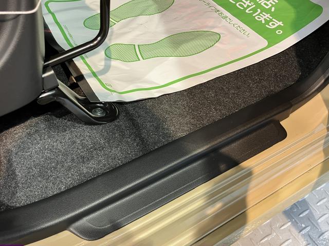 ムーヴＧ２ＷＤ　プッシュスタート　片側電動スライドドア　コーナーセンサー　アイドリングストップ　オートライト　オートマチックハイビーム　電動パーキングブレーキ　オートブレーキホールド　ＬＥＤヘッドライト（愛媛県）の中古車