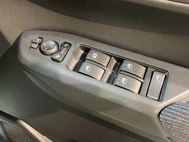 ムーヴＧ２ＷＤ　プッシュスタート　片側電動スライドドア　コーナーセンサー　アイドリングストップ　オートライト　オートマチックハイビーム　ＬＥＤヘッドライト　フロントフォグランプ　ベンチシート　盗難防止装置（愛媛県）の中古車