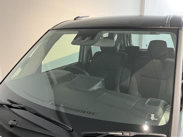 ムーヴＧ２ＷＤ　プッシュスタート　片側電動スライドドア　コーナーセンサー　　アイドリングストップ　オートライト　オートマチックハイビーム　ＬＥＤヘッドライト　フロントフォグランプ　ベンチシート　盗難防止装置（愛媛県）の中古車