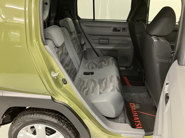 タフトG クロムベンチャープッシュスタート 電動パーキング オートエアコン オートライト LEDヘッドライト フォグランプ 左右シートヒーター アダプティブクルーズコントロール バックカメラ アルミホイール スマートアシスト(愛媛県)の中古車