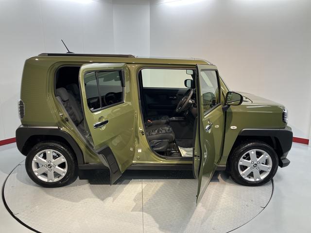 タフトG クロムベンチャープッシュスタート 電動パーキング オートエアコン オートライト LEDヘッドライト フォグランプ 左右シートヒーター アダプティブクルーズコントロール バックカメラ アルミホイール スマートアシスト(愛媛県)の中古車