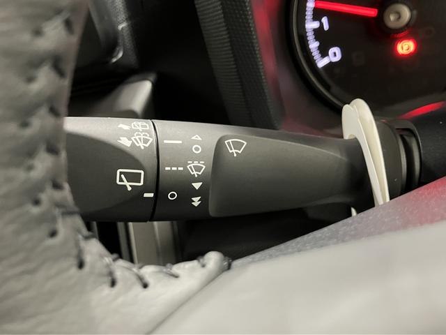 タフトG クロムベンチャープッシュスタート 電動パーキング オートエアコン オートライト LEDヘッドライト フォグランプ 左右シートヒーター アダプティブクルーズコントロール バックカメラ アルミホイール スマートアシスト(愛媛県)の中古車