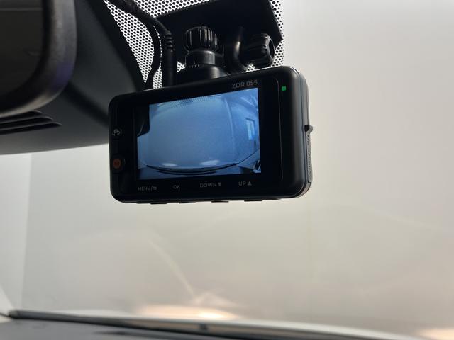 ノートＳ２ＷＤ　プッシュスタート　電動パーキングブレーキ　オートブレーキホールド　ハロゲンヘッドライト　純正ナビ　ＥＴＣ車載器　ＣＤ　ＤＶＤ　ＳＤ　Ｂｌｕｅｔｏｏｔｈ　前後ドライブレコーダー（愛媛県）の中古車