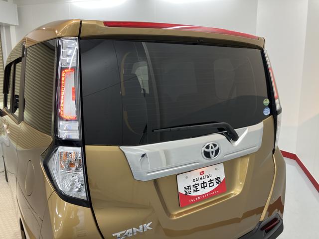 タンクカスタムＧ−Ｔプッシュスタート　両側電動スライドドア　アイドリングストップ　オートライト　ＬＥＤヘッドライト　フロントフォグランプ　盗難防止装置　純正ナビ　ＣＤ　ＳＤ　Ｂｌｕｅｔｏｏｔｈ　ＡＵＸ　バックカメラ（愛媛県）の中古車
