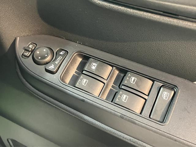 タントＸ純正ナビ　パノラマモニター　フルセグＴＶ　ＣＤ　ＤＶＤ　ＵＳＢ　Ｂｌｕｅｔｏｏｔｈ　ドラレコ　左側電動スライドドア　プッシュスタート　アイドリングストップ　前席シートヒーター　　ＬＥＤヘッドライト（愛媛県）の中古車