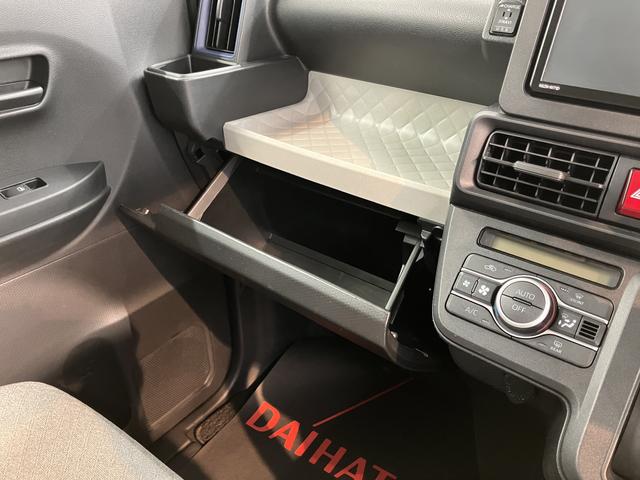 タントＸ純正ナビ　パノラマモニター　フルセグＴＶ　ＣＤ　ＤＶＤ　ＵＳＢ　Ｂｌｕｅｔｏｏｔｈ　ドラレコ　左側電動スライドドア　プッシュスタート　アイドリングストップ　前席シートヒーター　　ＬＥＤヘッドライト（愛媛県）の中古車