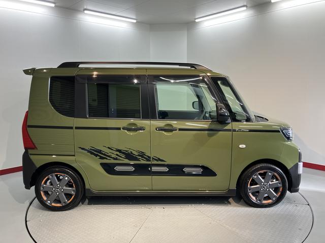 タントファンクロスターボ純正ナビ　バックモニター　フルセグＴＶ　ＣＤ　ＤＶＤ　ＵＳＢ　Ｂｌｕｅｔｏｏｔｈ　ドラレコ　両側電動スライドドア　前席シートヒーター　オートライト　ＬＥＤヘッドライト　電動パーキング　障害物センサー（愛媛県）の中古車