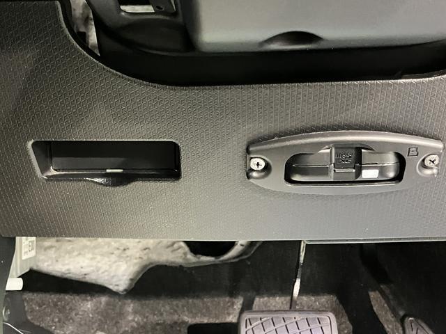 タントファンクロスターボ純正ナビ　バックモニター　フルセグＴＶ　ＣＤ　ＤＶＤ　ＵＳＢ　Ｂｌｕｅｔｏｏｔｈ　ドラレコ　両側電動スライドドア　前席シートヒーター　オートライト　ＬＥＤヘッドライト　電動パーキング　障害物センサー（愛媛県）の中古車