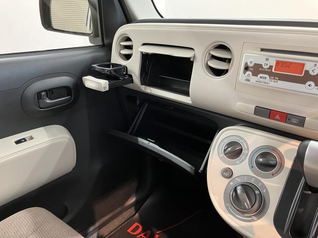 ミラココアココアＬ２ＷＤ　ＣＶＴ車　ＣＤ　アイドリングストップ　ベンチシート　マニュアルエアコン　パワステ　パワーウィンドウ　電動格納ドアミラー（愛媛県）の中古車