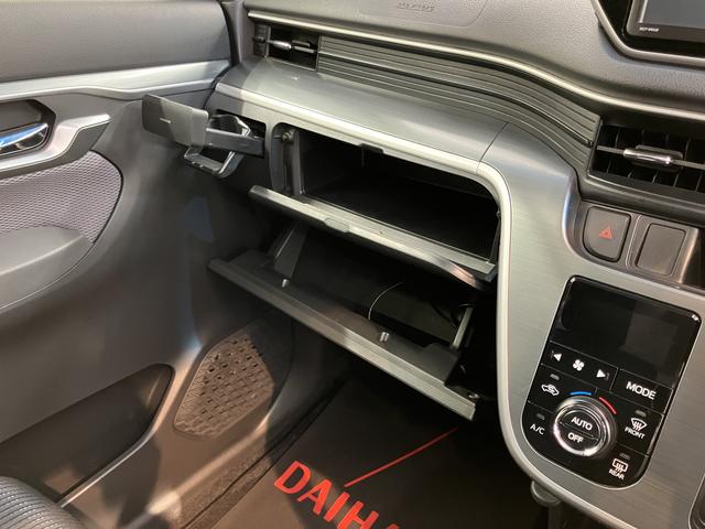 ムーヴカスタム　Ｘ　ＳＡ純正ナビ　フルセグＴＶ　ＣＤ　ＤＶＤ　ＵＳＢ　Ｂｌｕｅｔｏｏｔｈ　ＥＴＣ　オートライト　ＬＥＤヘッドライト　プッシュスタート　アイドリングストップ　ベンチシート　電動格納ドアミラー　キーフリーシステム（愛媛県）の中古車