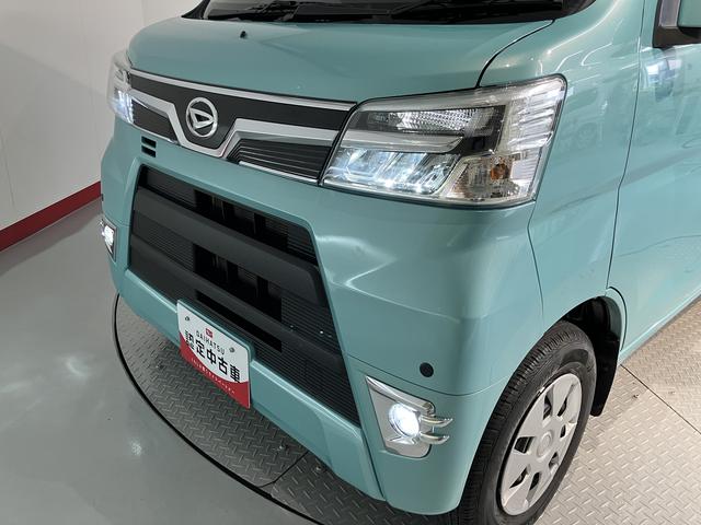 ハイゼットカーゴデッキバンＧ　ＳＡIII２ＷＤ　ＭＴ車　ナビ　バックカメラ　地上デジタルＴＶ　ＣＤ　ＤＶＤ　Ｂｌｕｅｔｏｏｔｈ　キーレスエントリー　ＳＡＩＩＩ　オートライト　アイドリングストップ　ＬＥＤヘッドライト　エアバッグ（愛媛県）の中古車