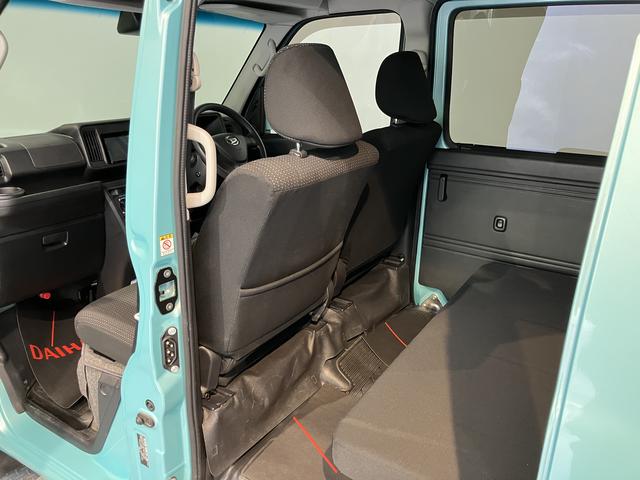 ハイゼットカーゴデッキバンＧ　ＳＡIII２ＷＤ　ＭＴ車　ナビ　バックカメラ　地上デジタルＴＶ　ＣＤ　ＤＶＤ　Ｂｌｕｅｔｏｏｔｈ　キーレスエントリー　ＳＡＩＩＩ　オートライト　アイドリングストップ　ＬＥＤヘッドライト　エアバッグ（愛媛県）の中古車