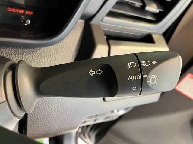 トールＸ純正ナビ　バックカメラ　地上デジタルＴＶ　ドライブレコーダー　ＥＴＣ　プッシュスタート　左側電動スライドドア　スマートアシスト　オートライト　アイドリングストップ（愛媛県）の中古車