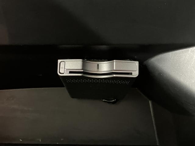 Ｎ−ＢＯＸカスタムＧ　ターボＳＳパッケージ両側電動スライドドア　純正ナビ　バックカメラ　ＥＴＣ車載器　プッシュスタート　オートエアコン　オートライト　ディスチャージヘッドライト　フォグランプ　クルーズコントロール　アイドリングストップ（愛媛県）の中古車