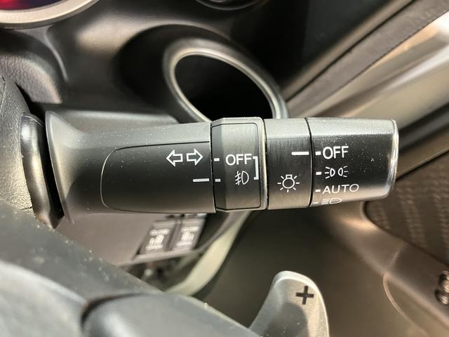 Ｎ−ＢＯＸカスタムＧ　ターボＳＳパッケージ両側電動スライドドア　純正ナビ　バックカメラ　ＥＴＣ車載器　プッシュスタート　オートエアコン　オートライト　ディスチャージヘッドライト　フォグランプ　クルーズコントロール　アイドリングストップ（愛媛県）の中古車