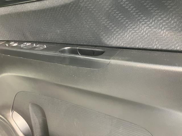 Ｎ−ＢＯＸカスタムＧ　ターボＳＳパッケージ両側電動スライドドア　純正ナビ　バックカメラ　ＥＴＣ車載器　プッシュスタート　オートエアコン　オートライト　ディスチャージヘッドライト　フォグランプ　クルーズコントロール　アイドリングストップ（愛媛県）の中古車