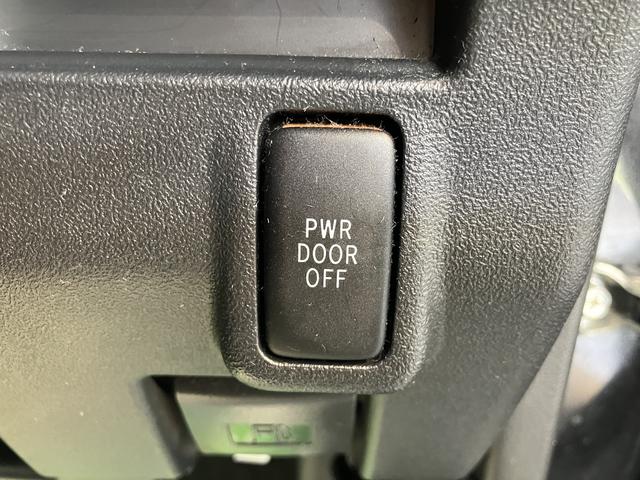 タントカスタムＸ２ＷＤ　片側電動スライドドア　アイドリングストップ　ＨＩＤヘッドライト　社外ナビ　ＣＤ　ＤＶＤ　Ｂｌｕｅｔｏｏｔｈ　ワンセグＴＶ　社外ＥＴＣ車載器　純正アルミホイール（愛媛県）の中古車