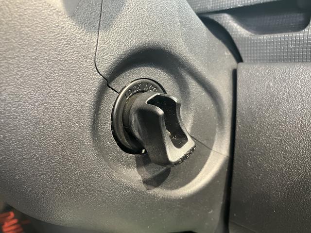 タントカスタムＸ２ＷＤ　片側電動スライドドア　アイドリングストップ　ＨＩＤヘッドライト　社外ナビ　ＣＤ　ＤＶＤ　Ｂｌｕｅｔｏｏｔｈ　ワンセグＴＶ　社外ＥＴＣ車載器　純正アルミホイール（愛媛県）の中古車