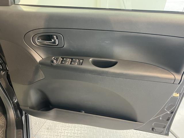 タントカスタムＸ２ＷＤ　片側電動スライドドア　アイドリングストップ　ＨＩＤヘッドライト　社外ナビ　ＣＤ　ＤＶＤ　Ｂｌｕｅｔｏｏｔｈ　ワンセグＴＶ　社外ＥＴＣ車載器　純正アルミホイール（愛媛県）の中古車