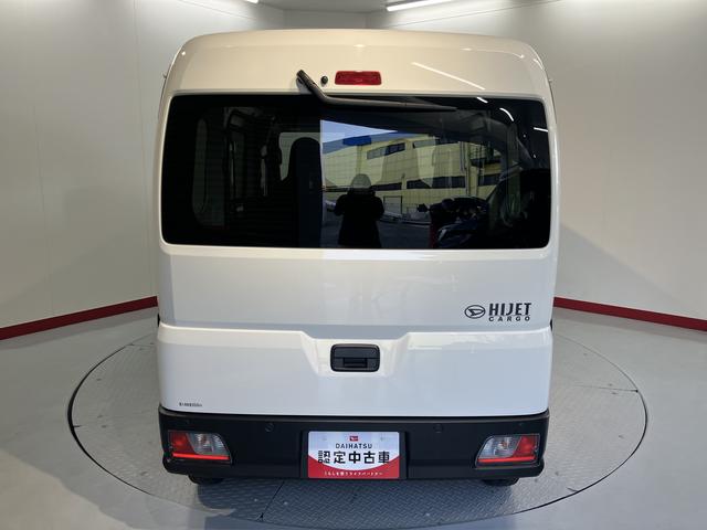 ハイゼットカーゴＤＸスマートアシスト　２ＷＤ　ＣＶＴ　ラジオ　キーレスエントリー　両側スライドドア　アイドリングストップ　エアコン　パワステ　障害物センサー　オートライト（愛媛県）の中古車