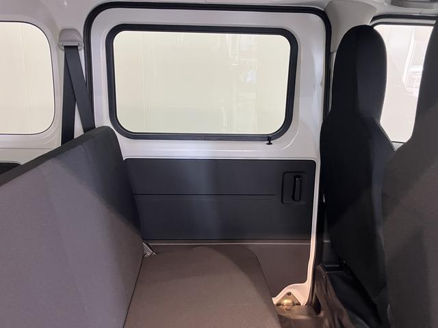 ハイゼットカーゴＤＸスマートアシスト　２ＷＤ　ＣＶＴ　ラジオ　キーレスエントリー　両側スライドドア　アイドリングストップ　エアコン　パワステ　障害物センサー　オートライト（愛媛県）の中古車