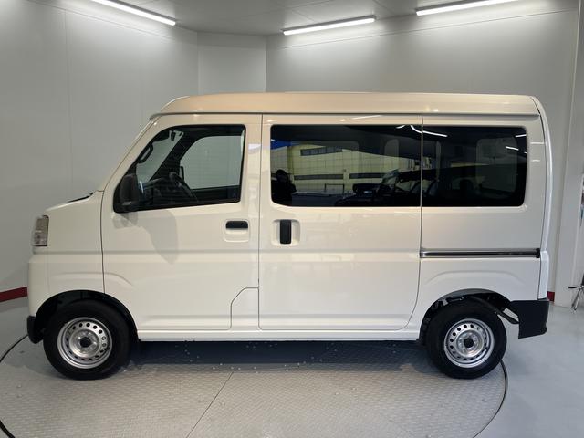 ハイゼットカーゴＤＸスマートアシスト　２ＷＤ　ＣＶＴ　ラジオ　キーレスエントリー　両側スライドドア　アイドリングストップ　エアコン　パワステ　障害物センサー　オートライト（愛媛県）の中古車