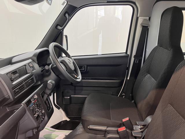 ハイゼットカーゴＤＸスマートアシスト　２ＷＤ　ＣＶＴ　ラジオ　キーレスエントリー　両側スライドドア　アイドリングストップ　エアコン　パワステ　障害物センサー　オートライト（愛媛県）の中古車