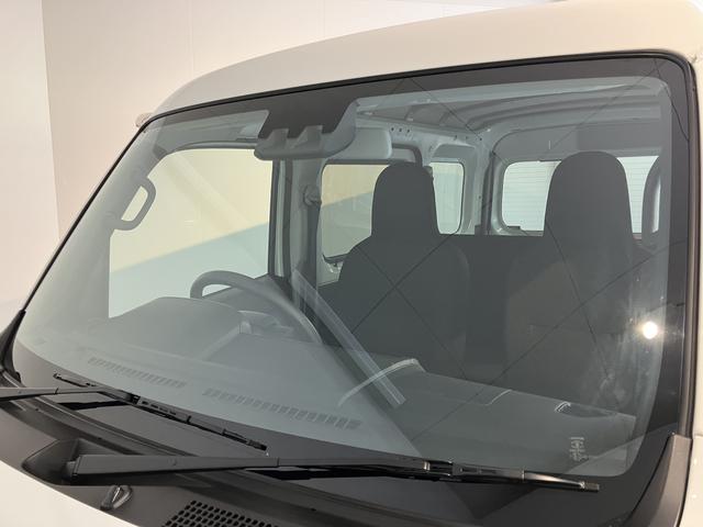 ハイゼットカーゴＤＸスマートアシスト　４ＷＤ　ＣＶＴ　ラジオ　キーレスエントリー　両側スライドドア　アイドリングストップ　エアコン　パワステ　障害物センサー　オートライト（愛媛県）の中古車