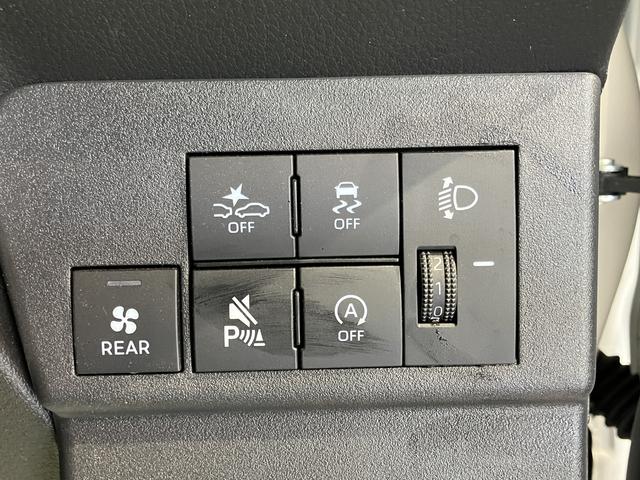 ハイゼットカーゴＤＸスマートアシスト　４ＷＤ　ＣＶＴ　ラジオ　キーレスエントリー　両側スライドドア　アイドリングストップ　エアコン　パワステ　障害物センサー　オートライト（愛媛県）の中古車